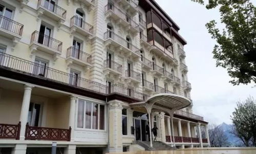 瑞士酒店管理名校SHMS 在“皇宫酒店”中锻造未来行业领袖